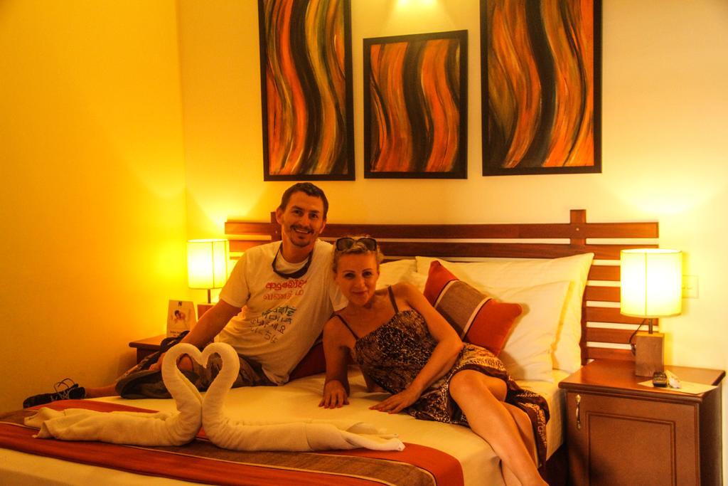 Hotel Romano Негомбо Экстерьер фото